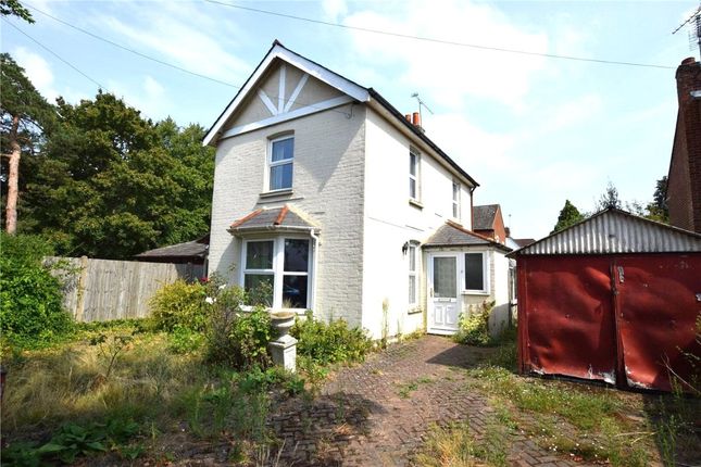 Oxford Road, Hampshire GU14 2 bed detached house for sale