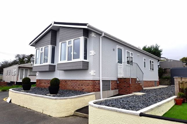 2 bedroom detached house for sale