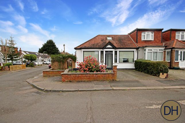 2 bedroom semi-detached bungalow for sale