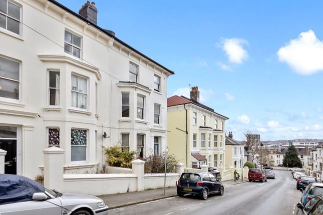 York Villas, Brighton, BN1 3TS 2 bed apartment for sale