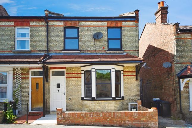 3 bedroom end of terrace house for sale