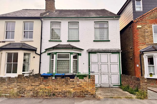 Shortlands Road, Kingston Upon Thames... 4 bed semi