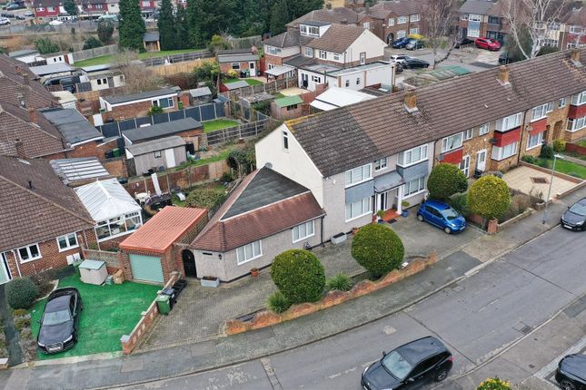 5 bedroom end of terrace house for sale