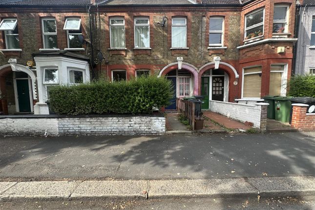 Perth Road, London 2 bed maisonette for sale