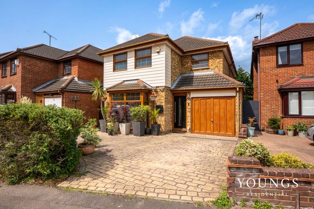 Jarvis Road, Canvey Island, SS8 4 bed detached house for sale
