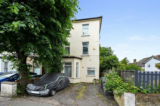 London NW2 3 bed flat for sale