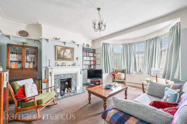 5 bedroom semi-detached house for sale