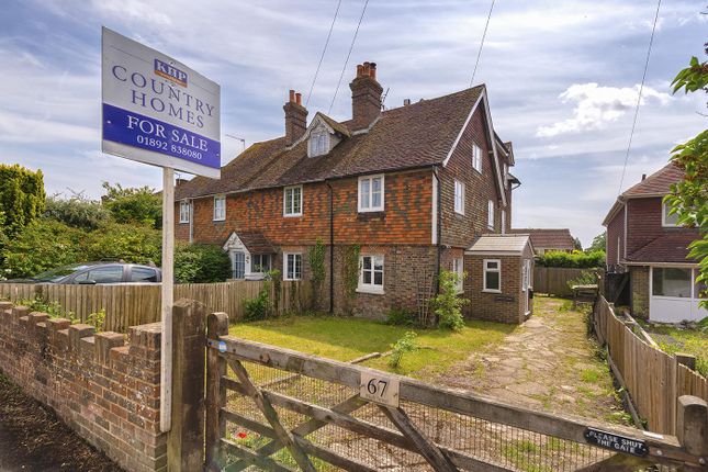 4 bedroom end of terrace house for sale