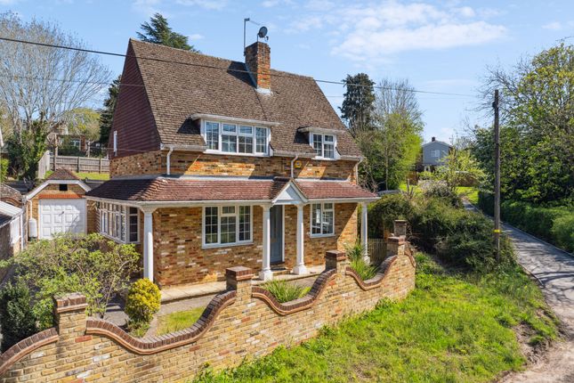 3 bed detached house