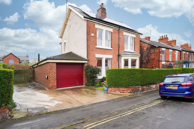 Cobden Road, Chesterfield S40 3 bed detached house for sale