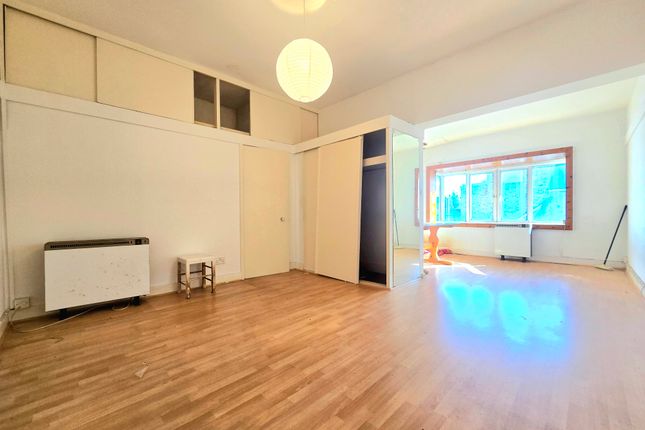 Moore Park Road, London SW6 1 bed apartment for sale