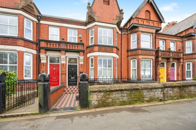 4 bed terraced house