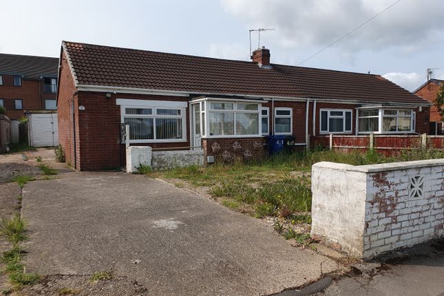 2 bedroom semi-detached bungalow for sale