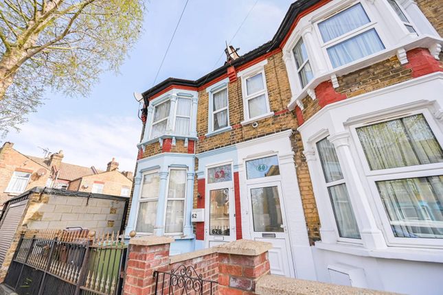 Salcombe Road, Walthamstow, London, E17 3 bed end of terrace house for sale