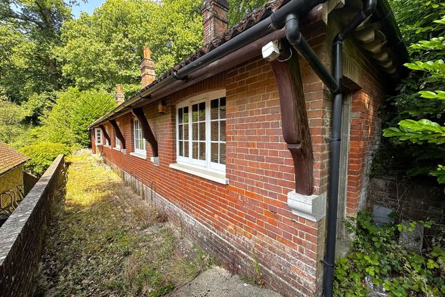 Horse Block Hollow, Winterfold... 2 bed bungalow for sale