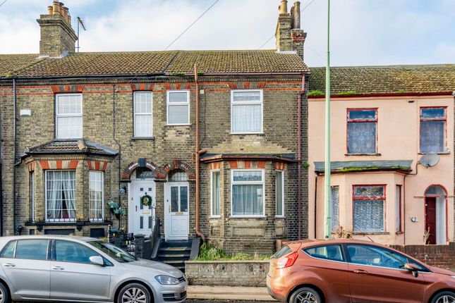Rotterdam Road, Lowestoft 3 bed terraced house for sale