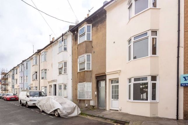 St. Martins Place, Brighton 4 bed terraced house for sale