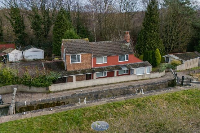 3 bedroom cottage for sale