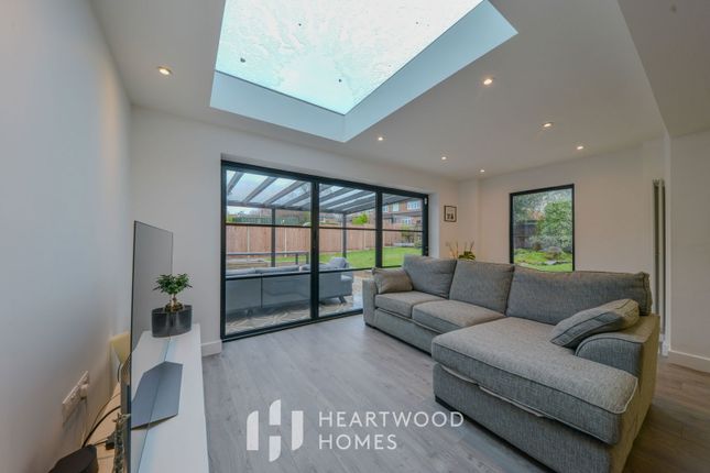 Briar Road, St. Albans, AL4 9TL 5 bed semi