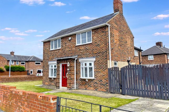 Campbell Park Road, Hebburn 3 bed semi