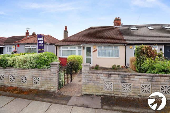 Abbotts Walk, Bexleyheath, DA7 2 bed bungalow for sale