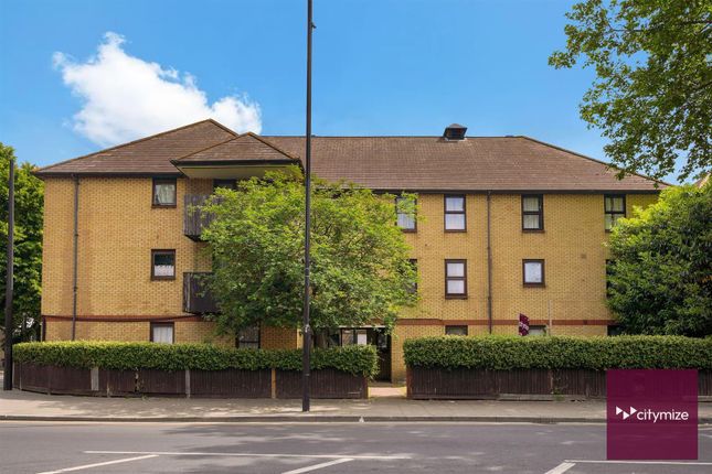 Vicarage Lane, London 1 bed flat for sale