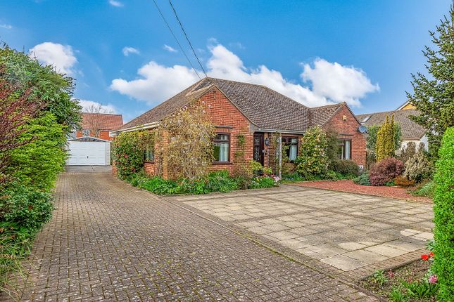 Station Road, Alresford, Colchester, CO7 3 bed bungalow for sale