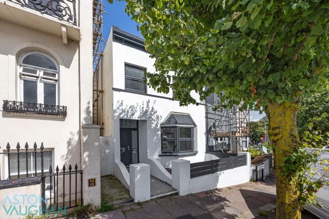 Roundhill Crescent, Brighton BN2 3 bed end of terrace house for sale
