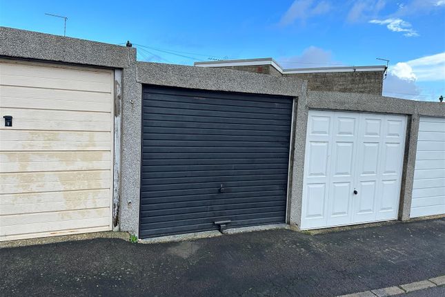 Garage, Haylands, Portland Garage for sale