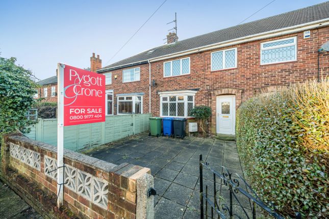 St. Olafs Grove, Grimsby... 3 bed terraced house for sale
