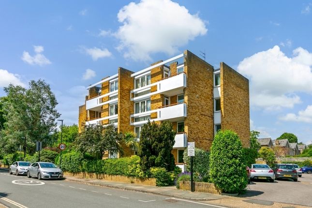 Sandstone, Kent Road, Kew, Richmond... 2 bed flat for sale