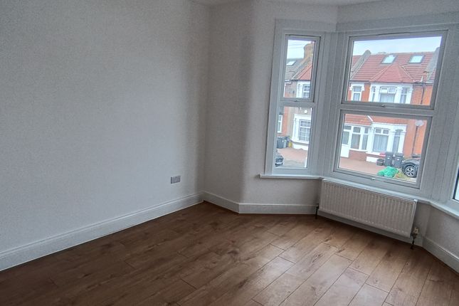 4 bed terraced house