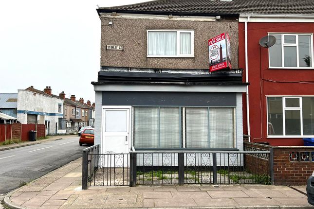 Stanley Street, Grimsby, DN32 3 bed terraced house for sale