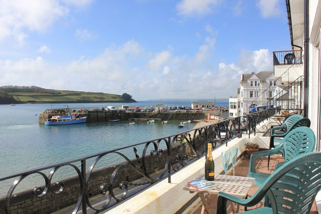 St Mawes Harbourside 3 bed maisonette for sale