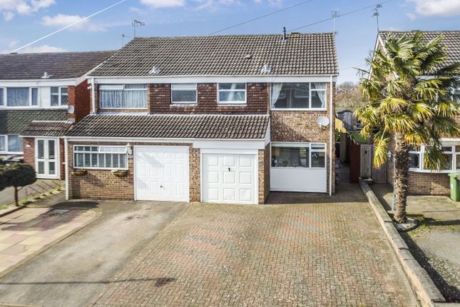 Portland Drive, Nuneaton CV10 3 bed semi