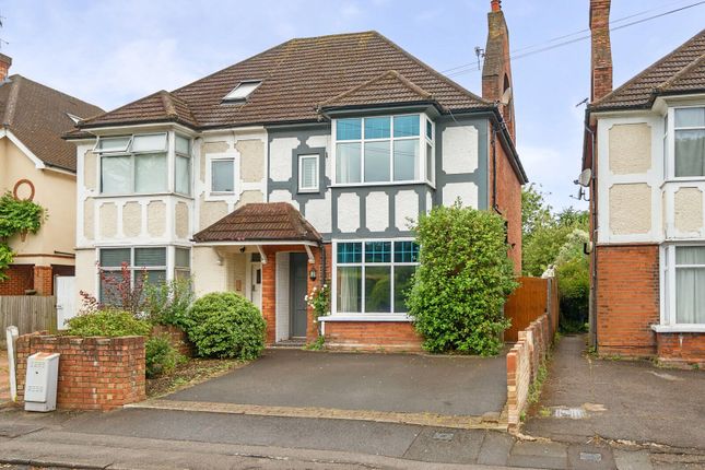 5 bedroom semi-detached house for sale