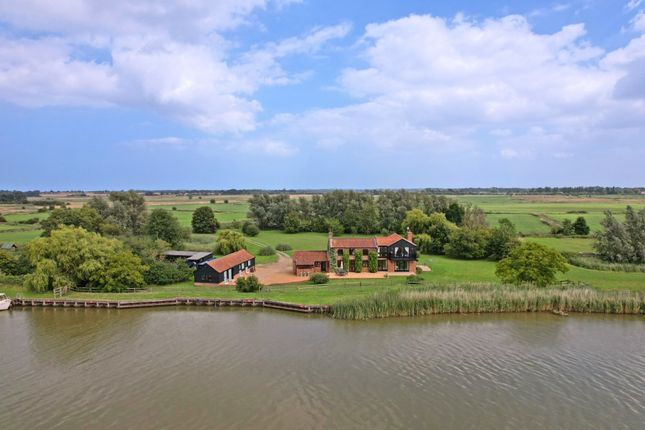 7 bedroom detached house for sale