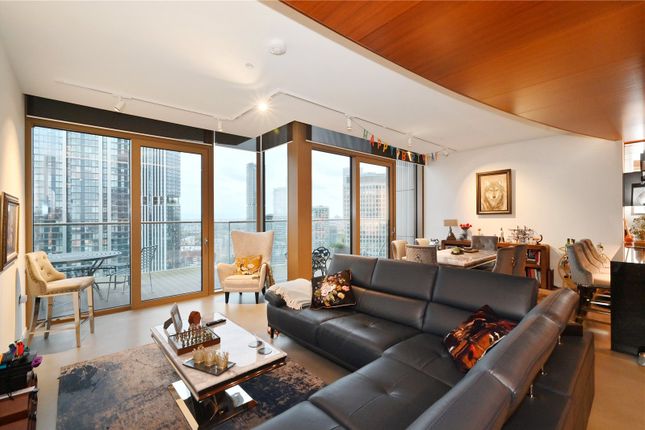 1 Park Drive, Canary Wharf, London, E14 2 bed apartment for sale
