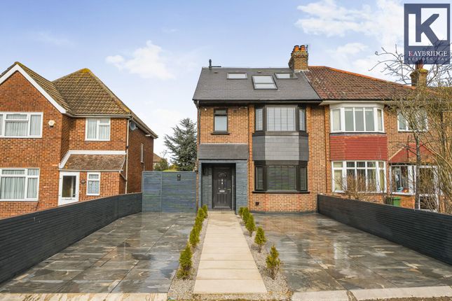 Commonside East, Mitcham, CR4 5 bed property for sale