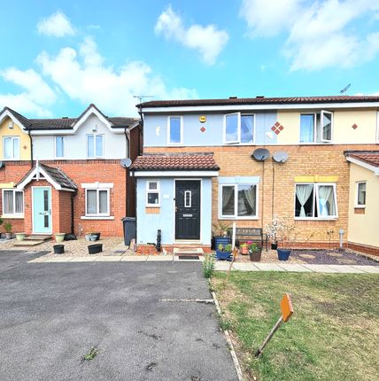 3 bed semi-detached house
