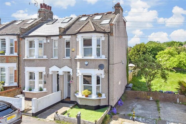 Prospect Road, Woodford Green, Essex 2 bed end of terrace house for sale
