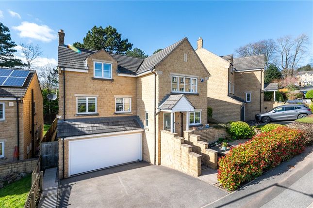 4 bed detached house