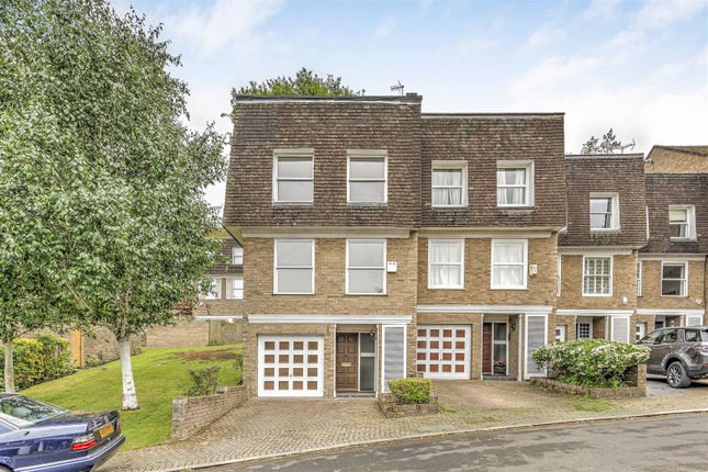 4 bedroom town house for sale