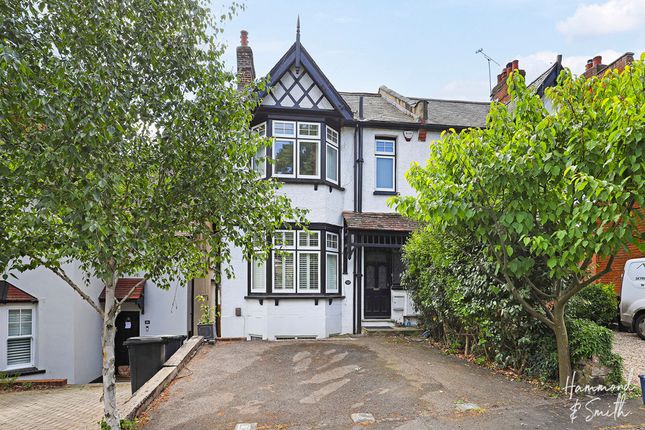 5 bedroom semi-detached house for sale