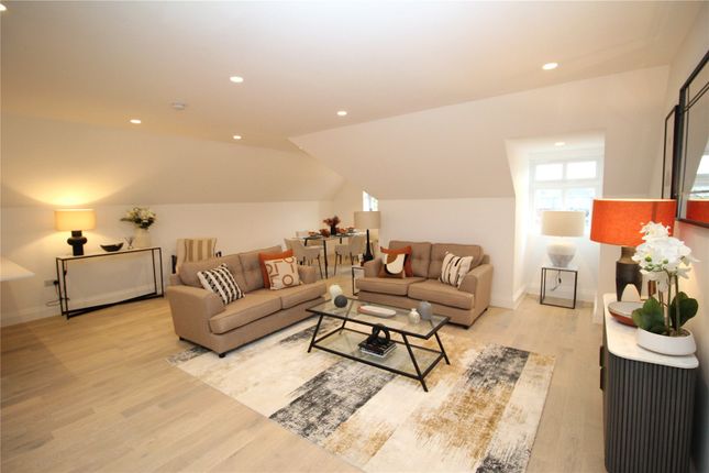 Maypole Road, East Grinstead, West... 2 bed apartment for sale