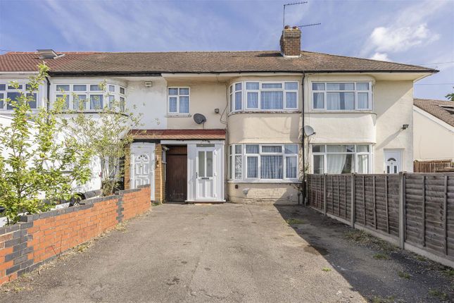 Stanhope Road, Slough 3 bed terraced house for sale
