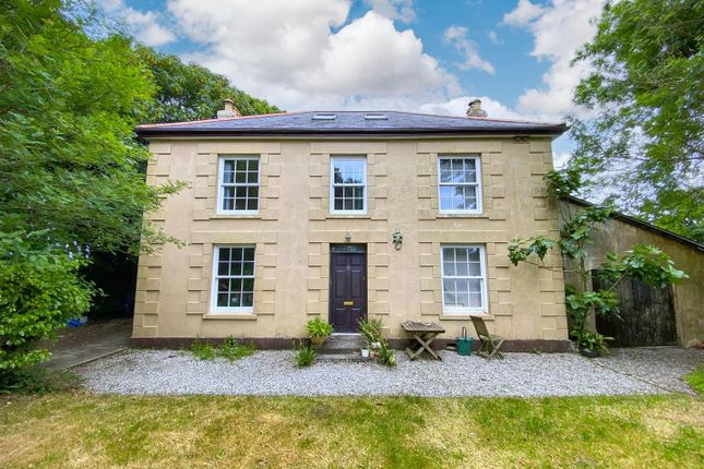 4 bed detached house
