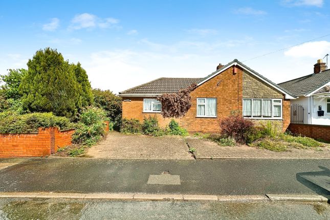 Bagnall Street, Tipton DY4 3 bed detached bungalow for sale