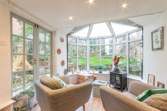 2 bedroom cottage for sale