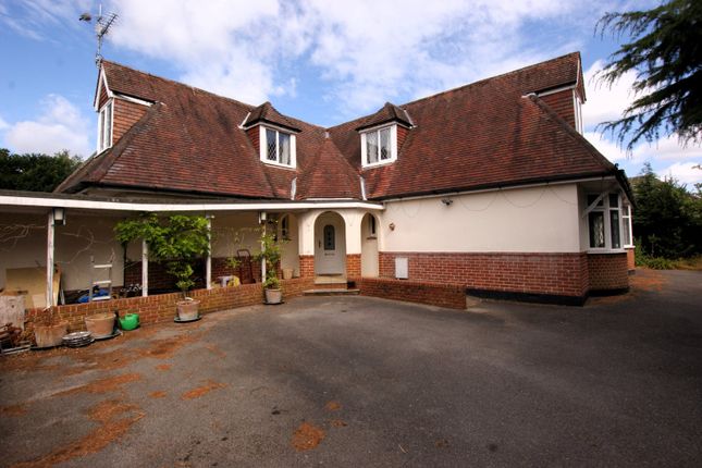6 bedroom detached house for sale